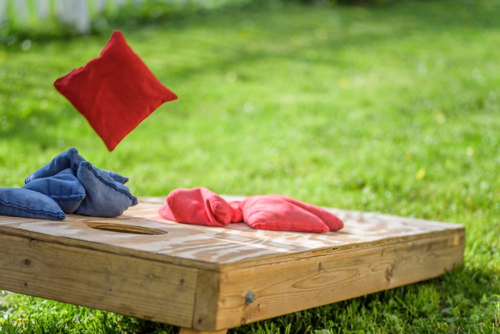 Slovenian sponsors cornhole tournament to benefit Women’s Help Center